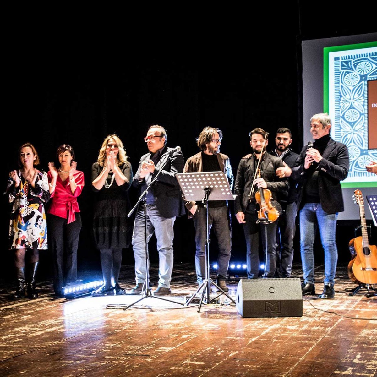 Teatro Augusteo di Salerno - concerto-evento dedicato a Fabrizio De André, con Carlo Ghirardato, Michele Ascolese e Domenico Ingenito - Foto © Govanna Landi
