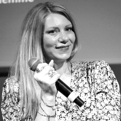 Raffaella R. Ferrè